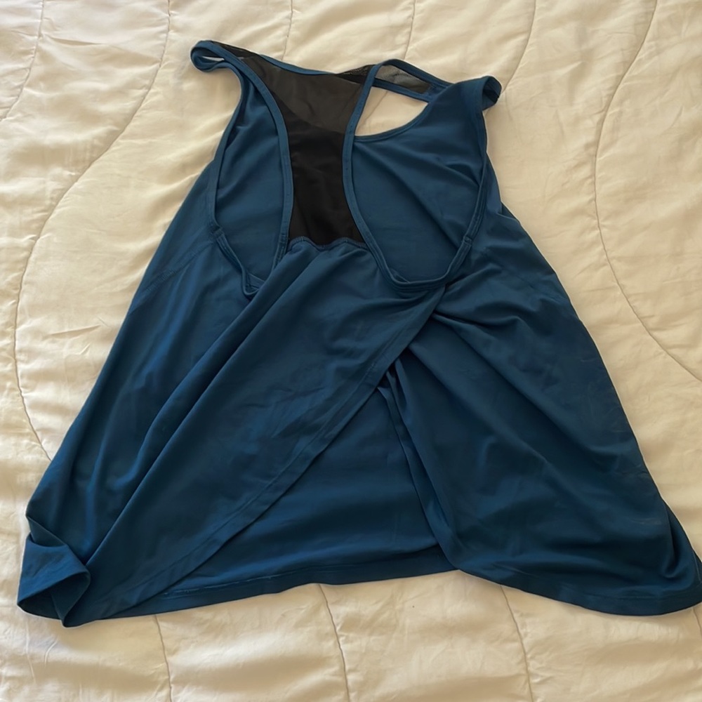 Blue Tank - Picture 2 of 2